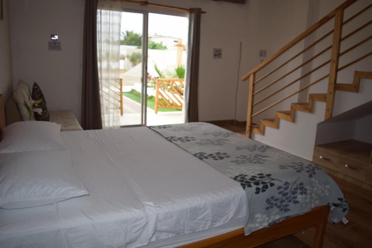 Ohana Beach Hotel Playas Ngoại thất bức ảnh