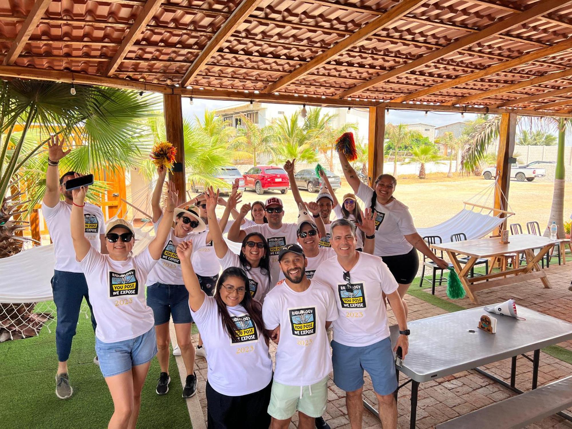 Ohana Beach Hotel Playas Ngoại thất bức ảnh